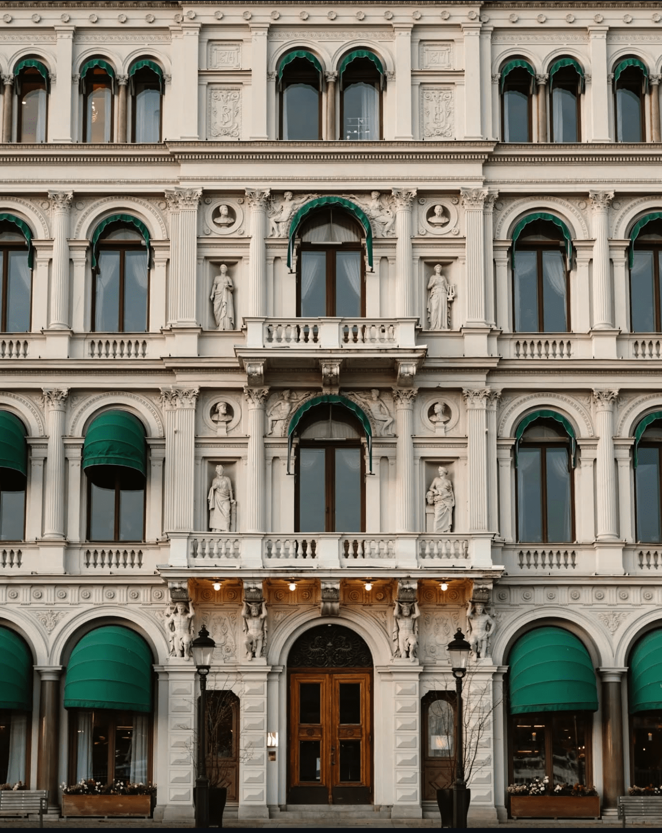 5-Day Stockholm Solo Travel Itinerary: The Perfect Luxury Guide for First-Time Visitors