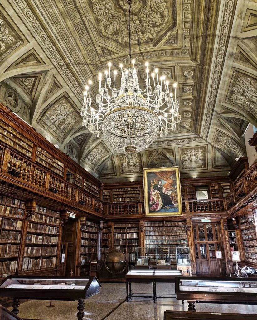 a picture of a library in Brera Milan